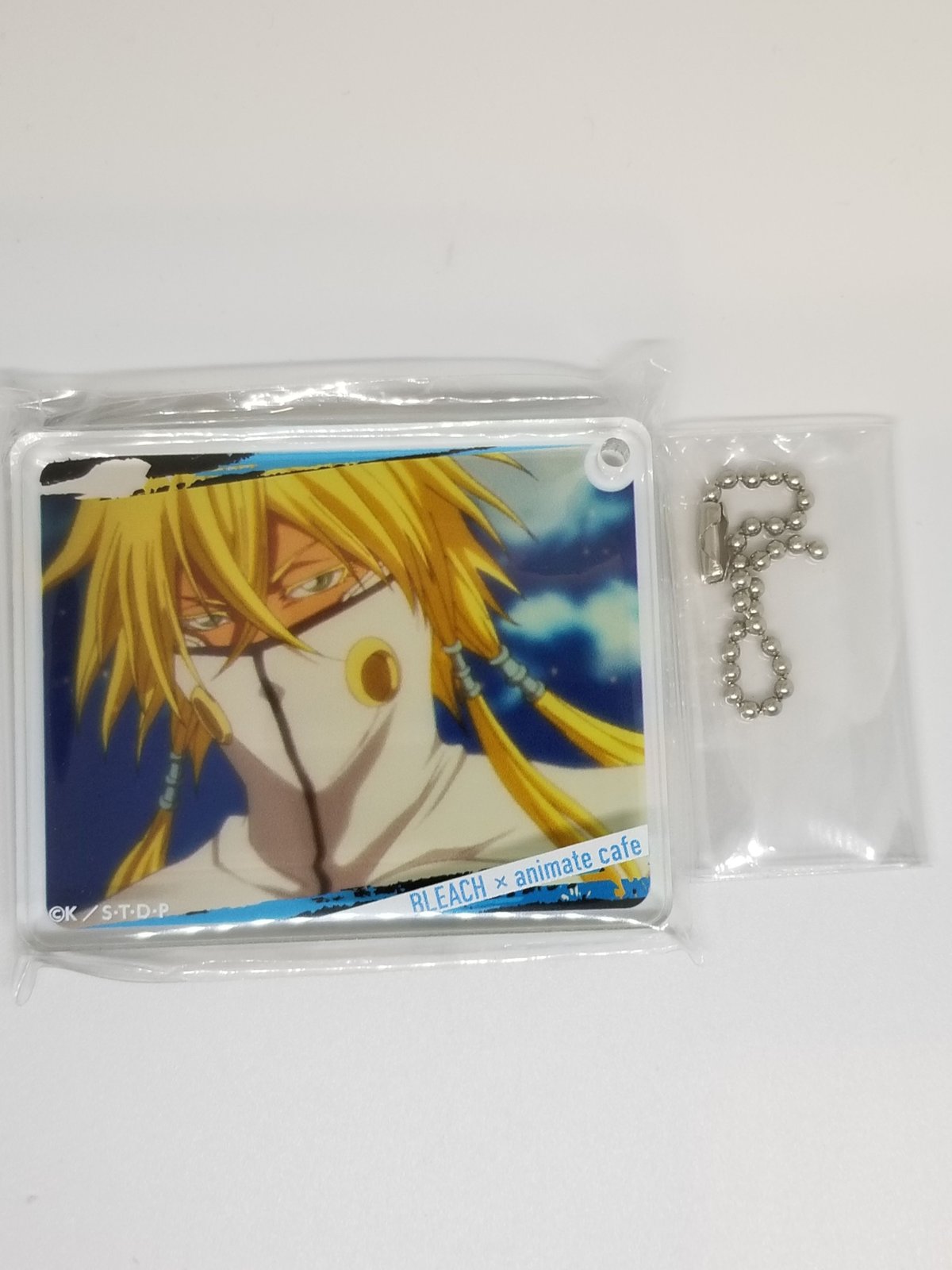 BLEACH 井上織姫　ティア・ハリベル　コロッタ　アクリルプレートキーホルダー BLEACH 井上織姫ティア・ハリベルコロッタアクリルプレート