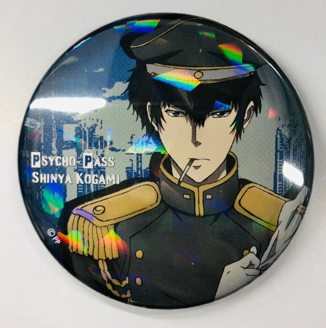 狡噛慎也　PSYCHO-PASS サイコパス　缶バッジ PSYCHO-PASS サイコパス 狡噛慎也 ホログラム缶バッジ アーカイブver