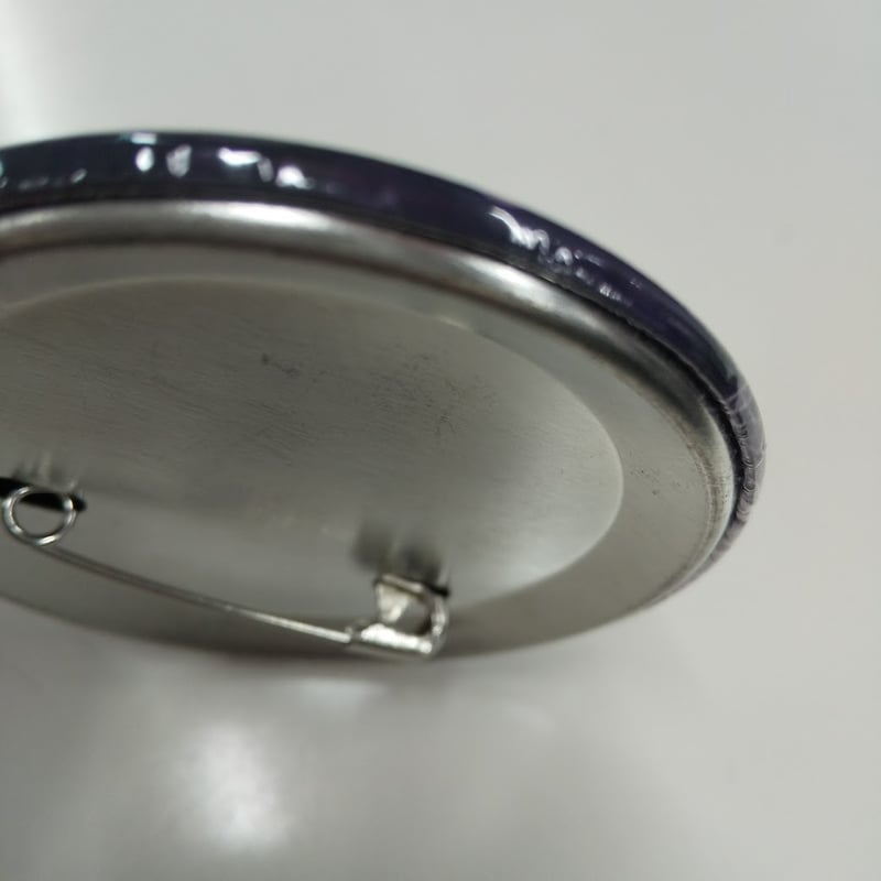 カラマリ 岡崎契 缶バッジ ⚠️傷あり イタミ有・裏サビ有】Collar×Malice 岡崎契 缶バッジ | K-BOOKS