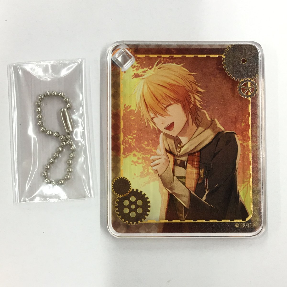 CLOCK ZERO アクリルキーホルダー fit=scale-down,w=1200