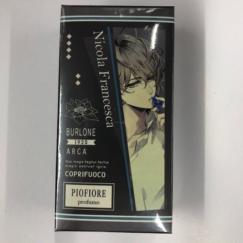 ピオフィオーレの晩鐘 withU ニコラ ピオフィ 缶バッジ フレグランス カレンダー 缶バッジ ニコラ 3種セット ピオフィオーレの晩鐘