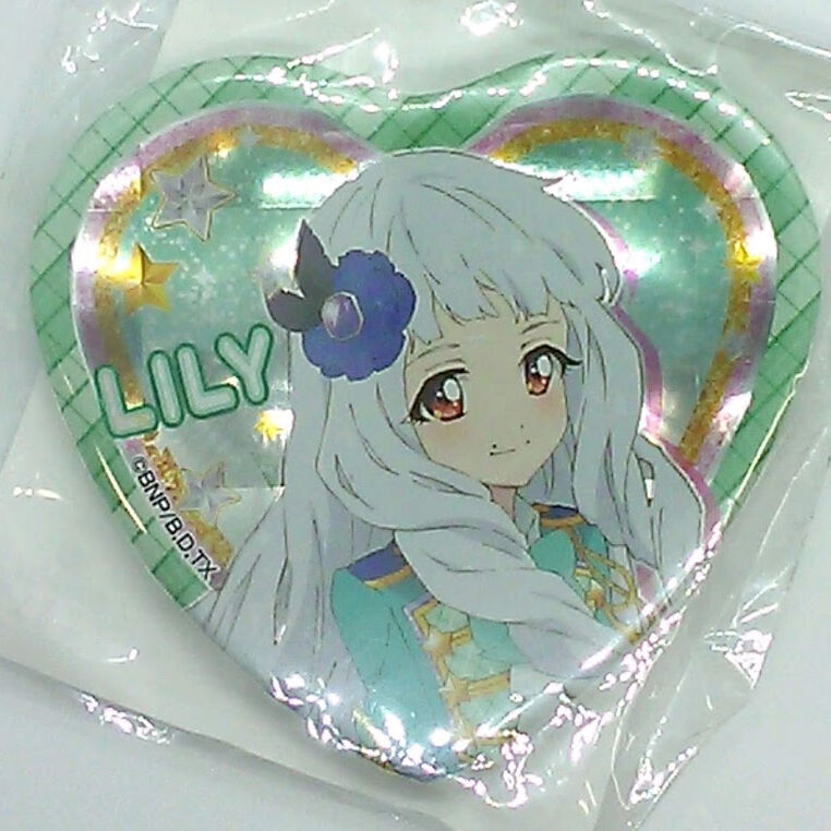 白銀リリィ ハート缶バッジ アイカツスターズ ガラポン グリッター fit=scale-down,w=1200
