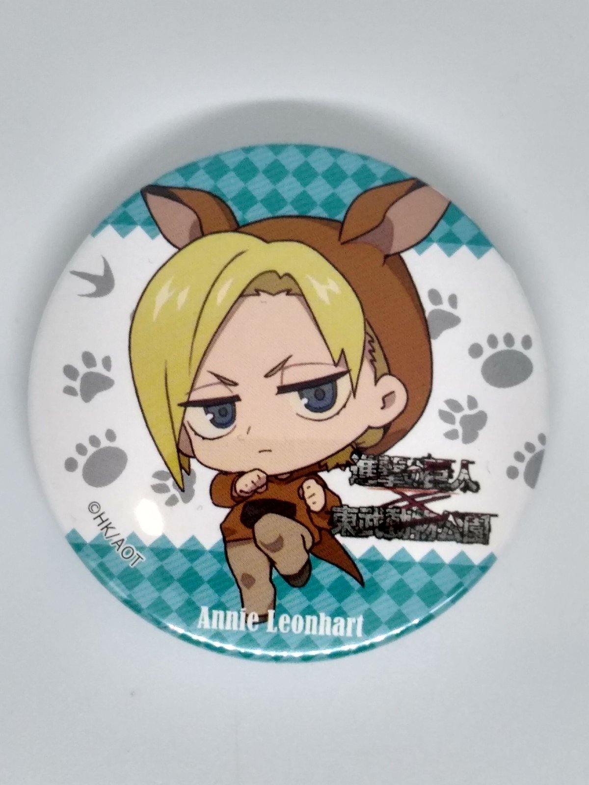 進撃の巨人 アニ・レオンハート 缶バッジアニマルコスチュームver.A