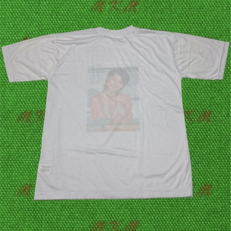 タカラ・安田美沙子 フォトジェニック Tシャツ