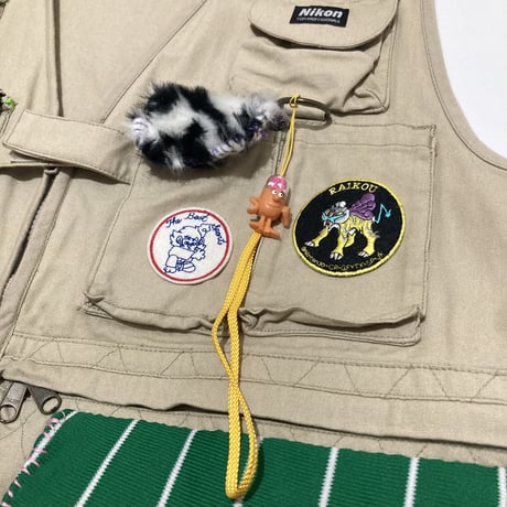 MKM ORIGINAL custom vest【キャミワンピ女性の視線の先】