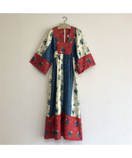 1970's flower batik one-piece