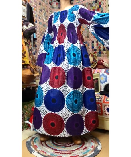 flare sleeve batik dress