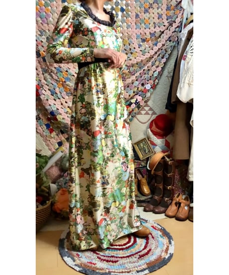 60-70s floral oriental dress