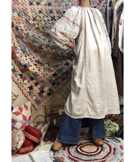 vintage ukrainian embroidered one-piece linen white