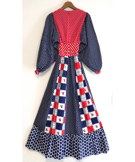 70s balloon sleeve dress