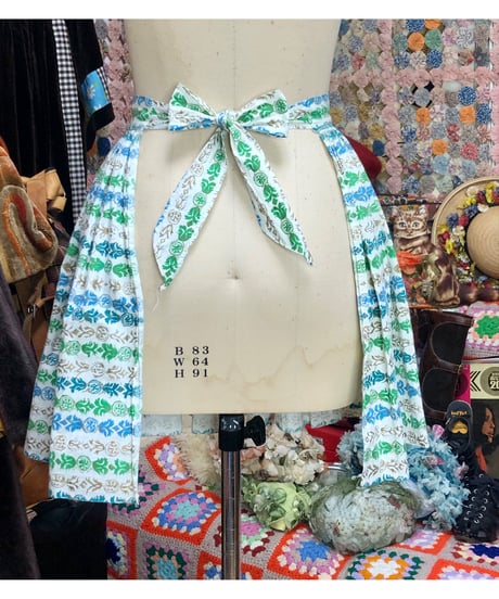 50s half apron