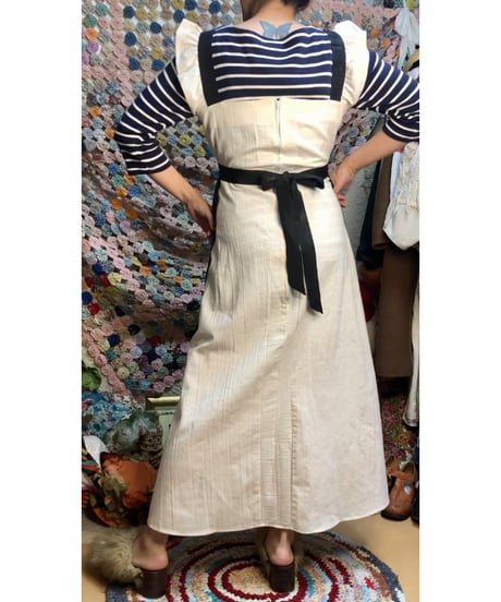 60-70s dresden plate apron dress