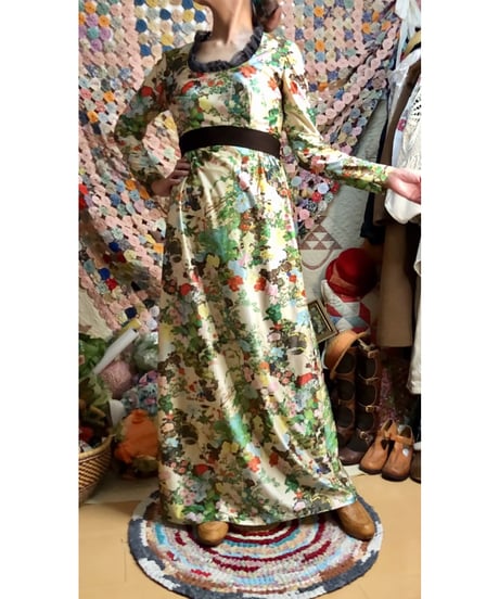 60-70s floral oriental dress