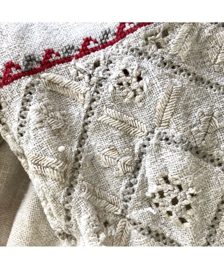 vintage ukrainian embroidered one-piece linen white
