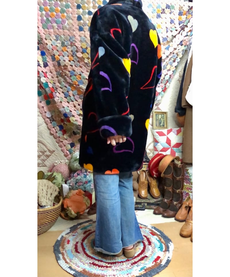D220754 【専用】DONNY BROOK マルチカラーデザインコート donnybrook faux fur heart motif coat | Quilt