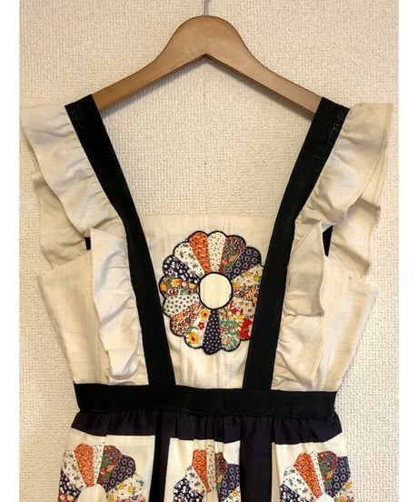 60-70s dresden plate apron dress