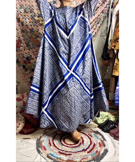 paisley handkerchief motif dress