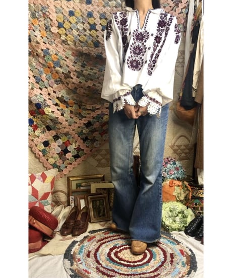 vintage croatian embroidered blouse②
