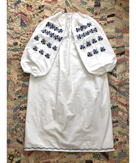 vintage ukrainian embroidered one-piece blue