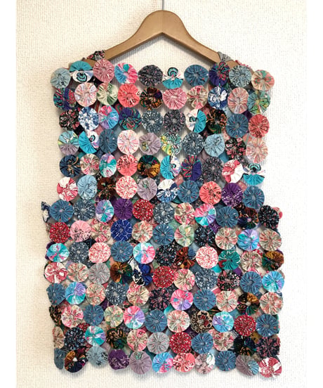 yo-yo quilt vest