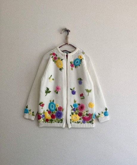 1960's flower embroidered cardigan
