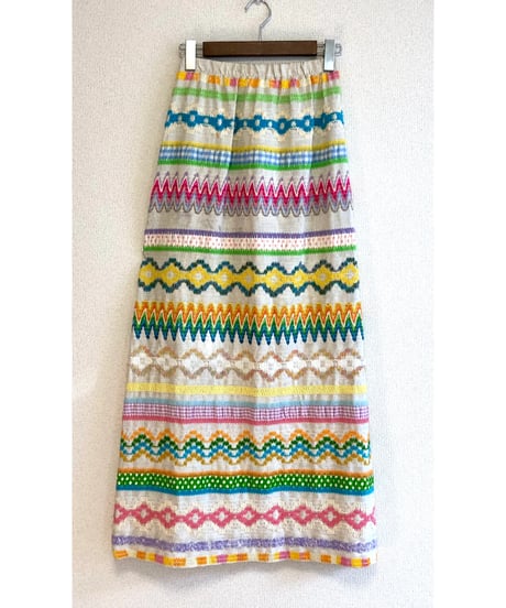 70s embroidered ribbon work skirt