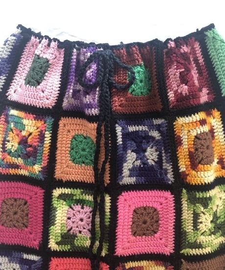 granny square skirt black