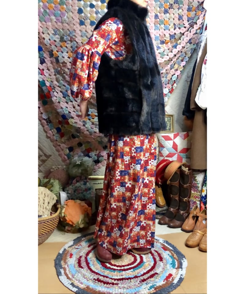 Story mfg”Piece Scarf XL Tawny”（Piece Scarf XL Tawny | STORY mfg  