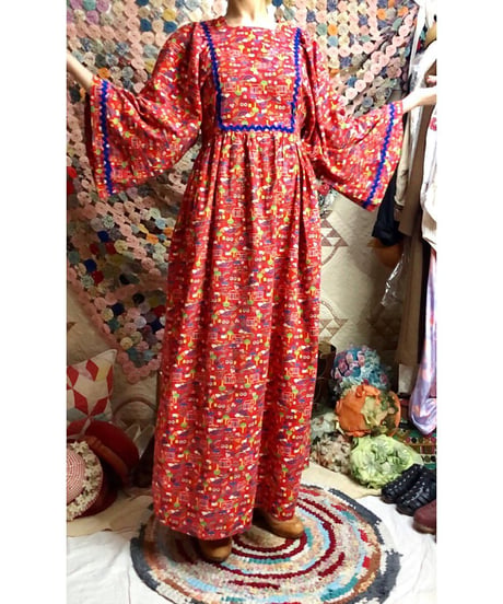 70's house print cotton dress