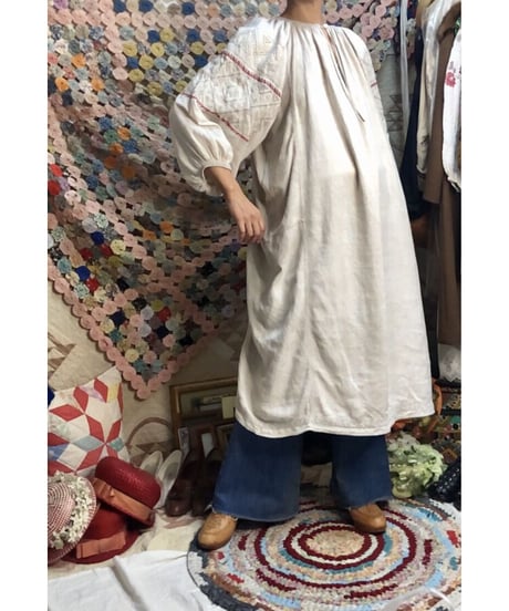 vintage ukrainian embroidered one-piece linen white