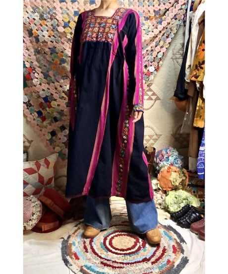 70's palestinian dress