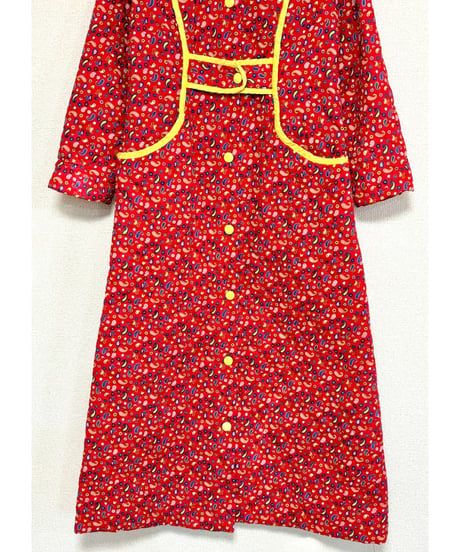 70s flower quilted robe