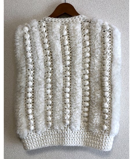 pompom knit vest