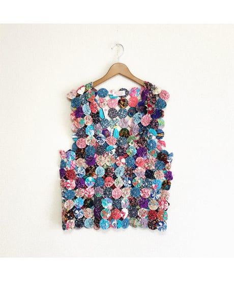 yo-yo quilt vest