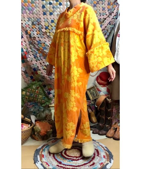 70s terry cloth robe