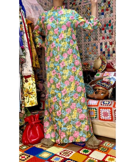 60s emboss flower robe