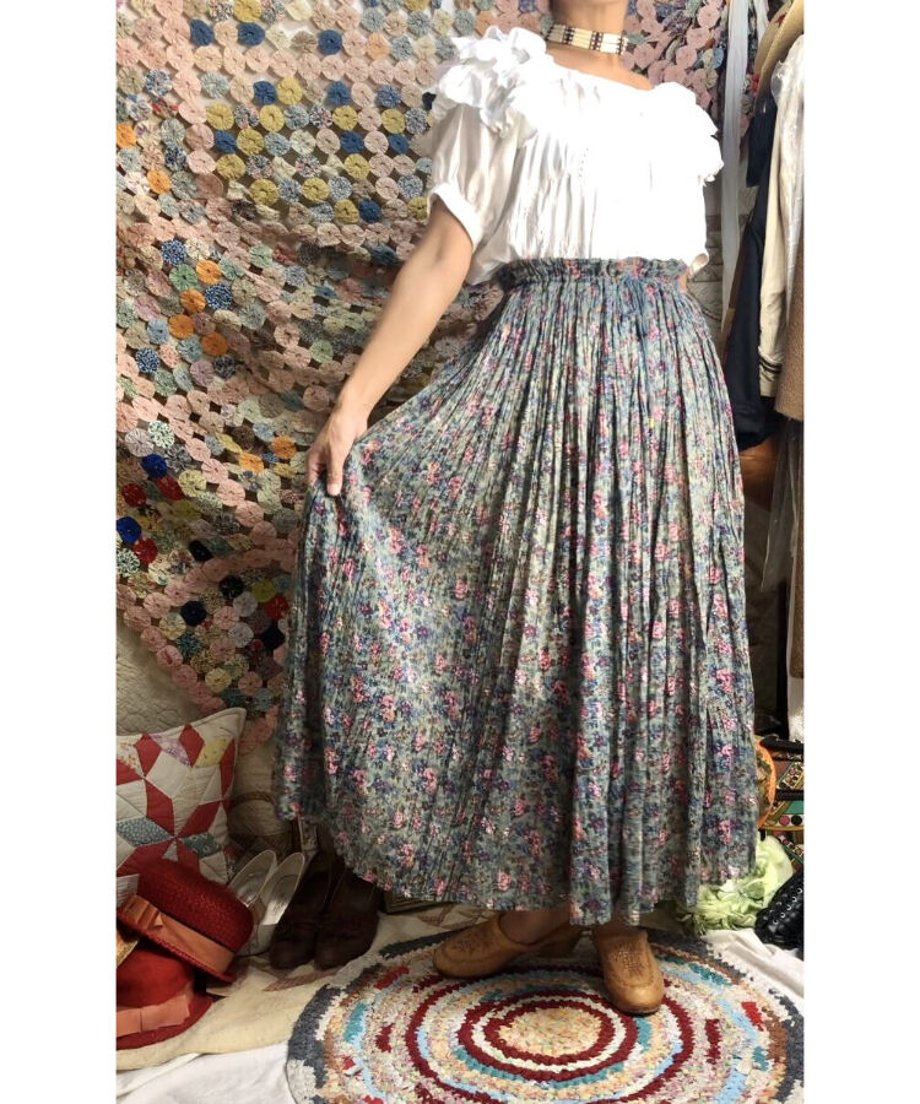 60c308e184ec6e61cd54b09e