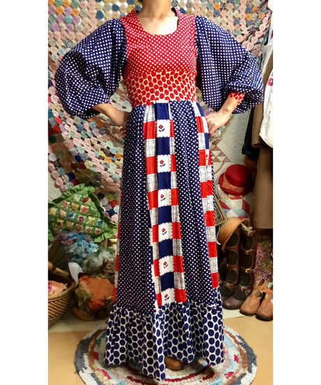 70s balloon sleeve dress
