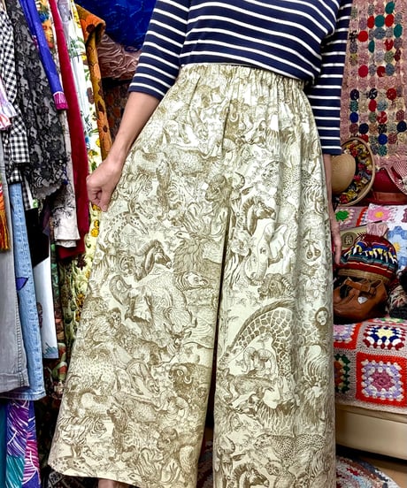 animal jungle super wide leg pants（70s fabric）