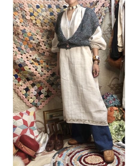mix color knit vest