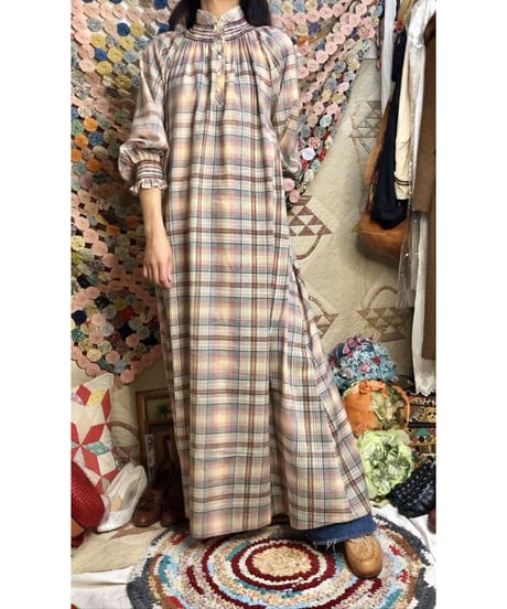 1970's shirring plaid  one-piece