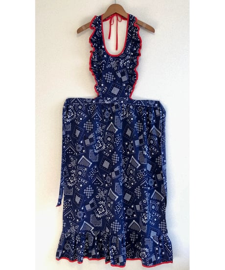70s bandana print apron