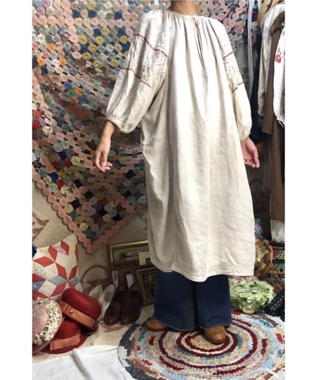 vintage ukrainian embroidered one-piece linen white