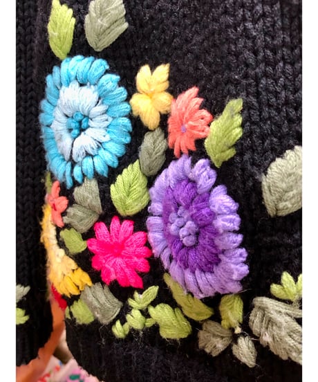 60s embroidered cardigan