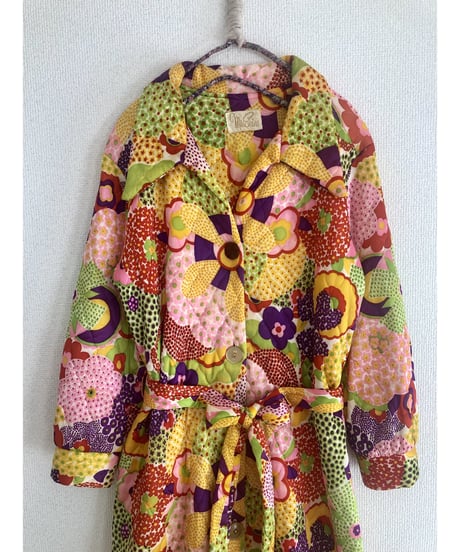 60's quilted flower robe