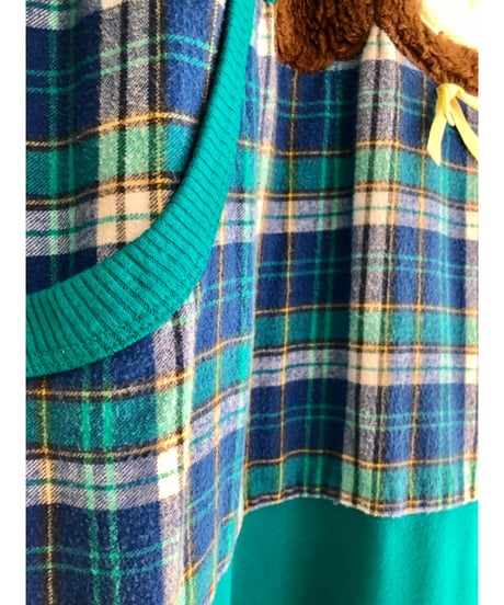 80-90's bear dress