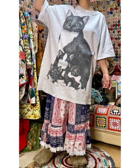 cats tee