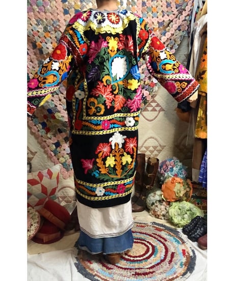suzani embroidered robe