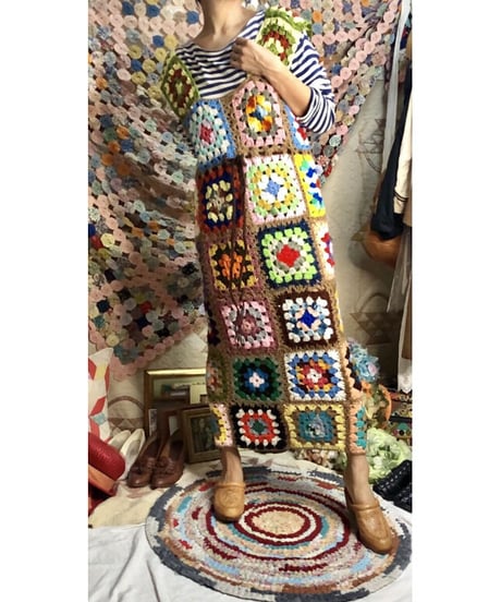 granny square one-piece beige