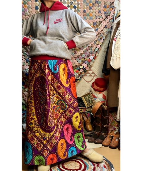70s paisley quilting skirt